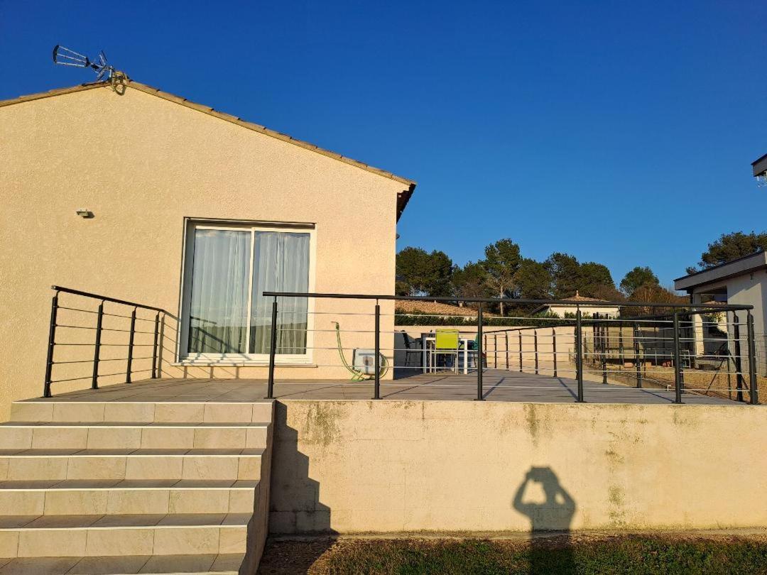 Villa Familiale Avec Piscine, Jardin A 10 Mn D'Uzes Flaux Exterior foto